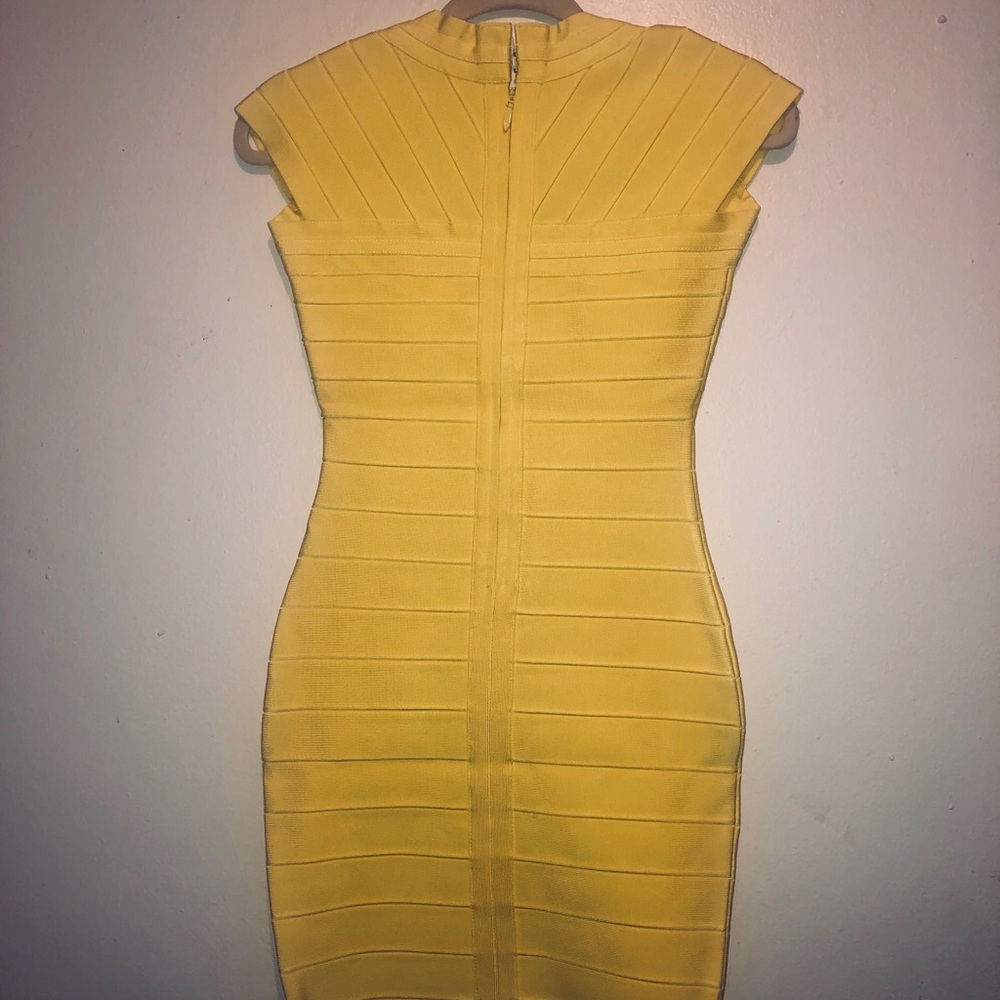 BodyCon Dress - Picture 4 of 5